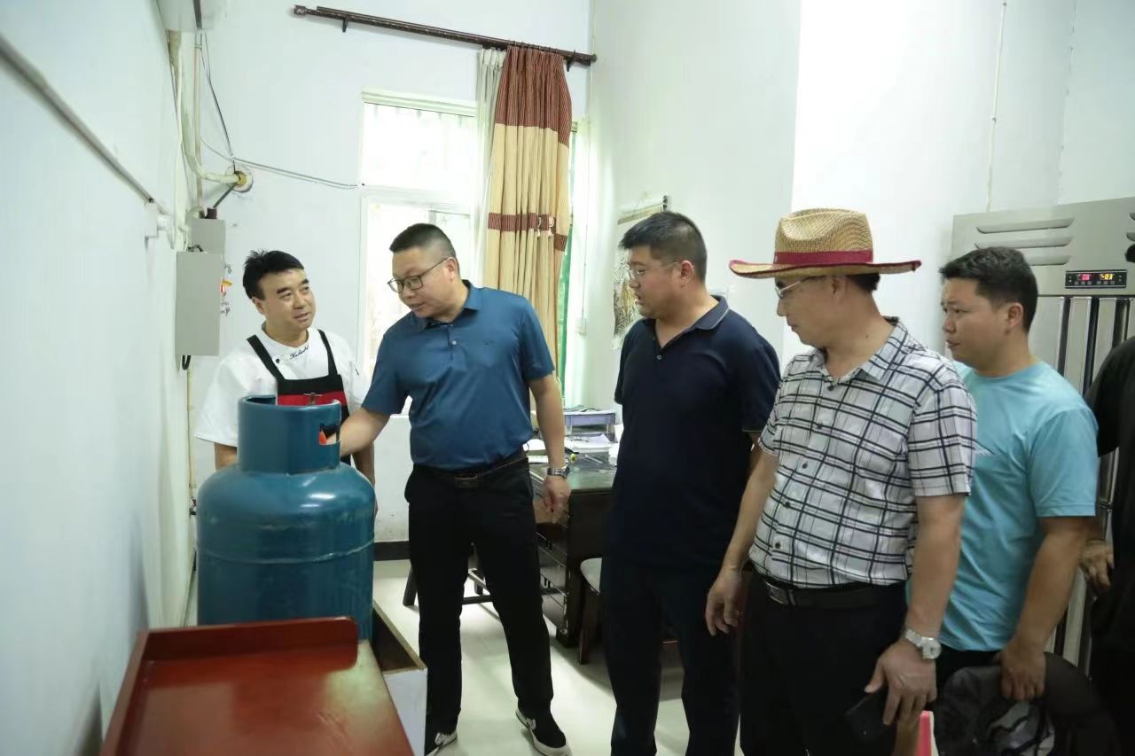 1688090979386447.jpg 1688090979386447.jpg